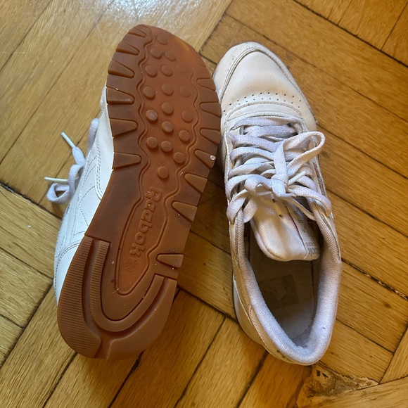 Reebok Classic Leather Shoe - Picture 4 of 4